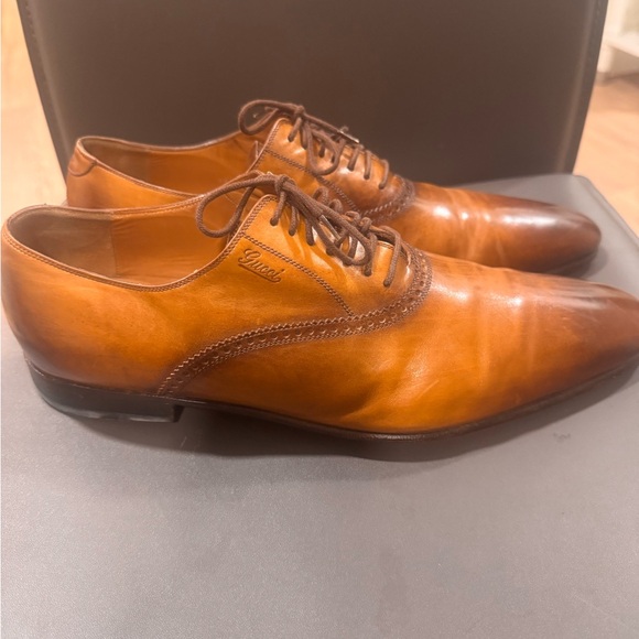 Men’s Leather Oxford Dress Shoes – Timeless Elegance